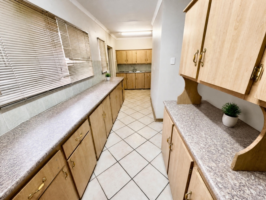 2 Bedroom Property for Sale in Potchefstroom North West